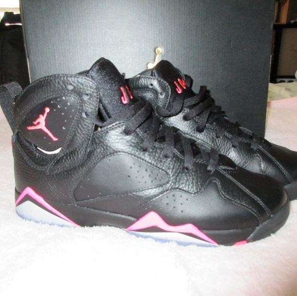 jordan air 1 mid juniors